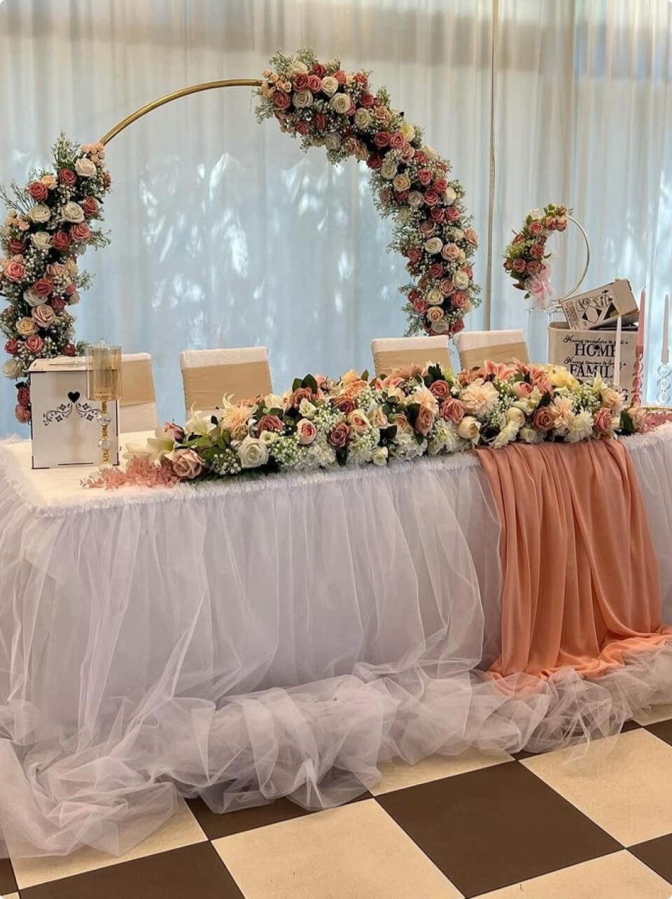 decorations-and-flowers-weddings-table-az-trans